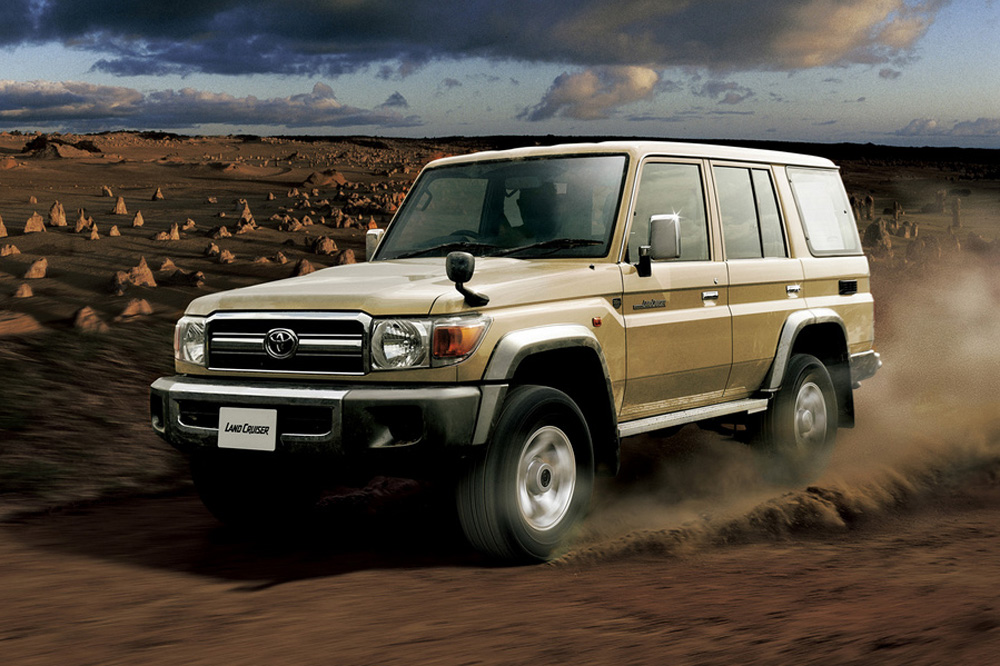 El Toyota Land Cruiser 70 vuelve a Japón... por un año 1