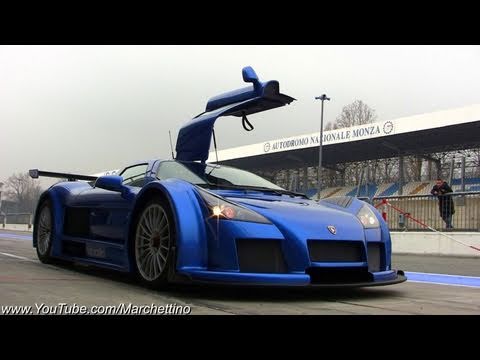 En acción: Gumpert Apollo, desde Monza
