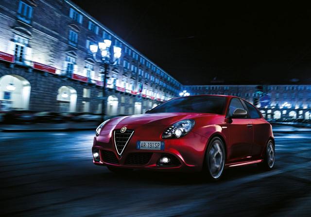 París 2014: Alfa Romeo Giulietta Sprint, estrenando nueva motorización 1