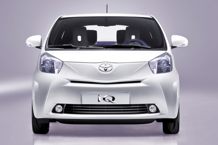 Toyota iQ