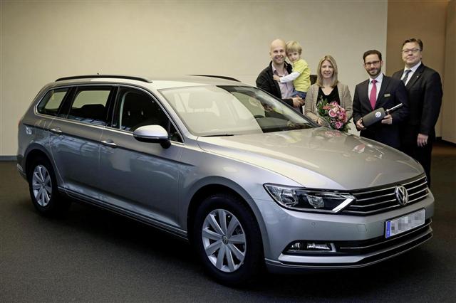 El nuevo Volkswagen Passat llega a las calles, el primero en Alemania 1