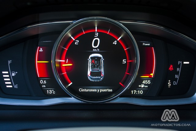 Prueba: Volvo XC60 D4 FWD (diseño, habitáculo, mecánica) 10