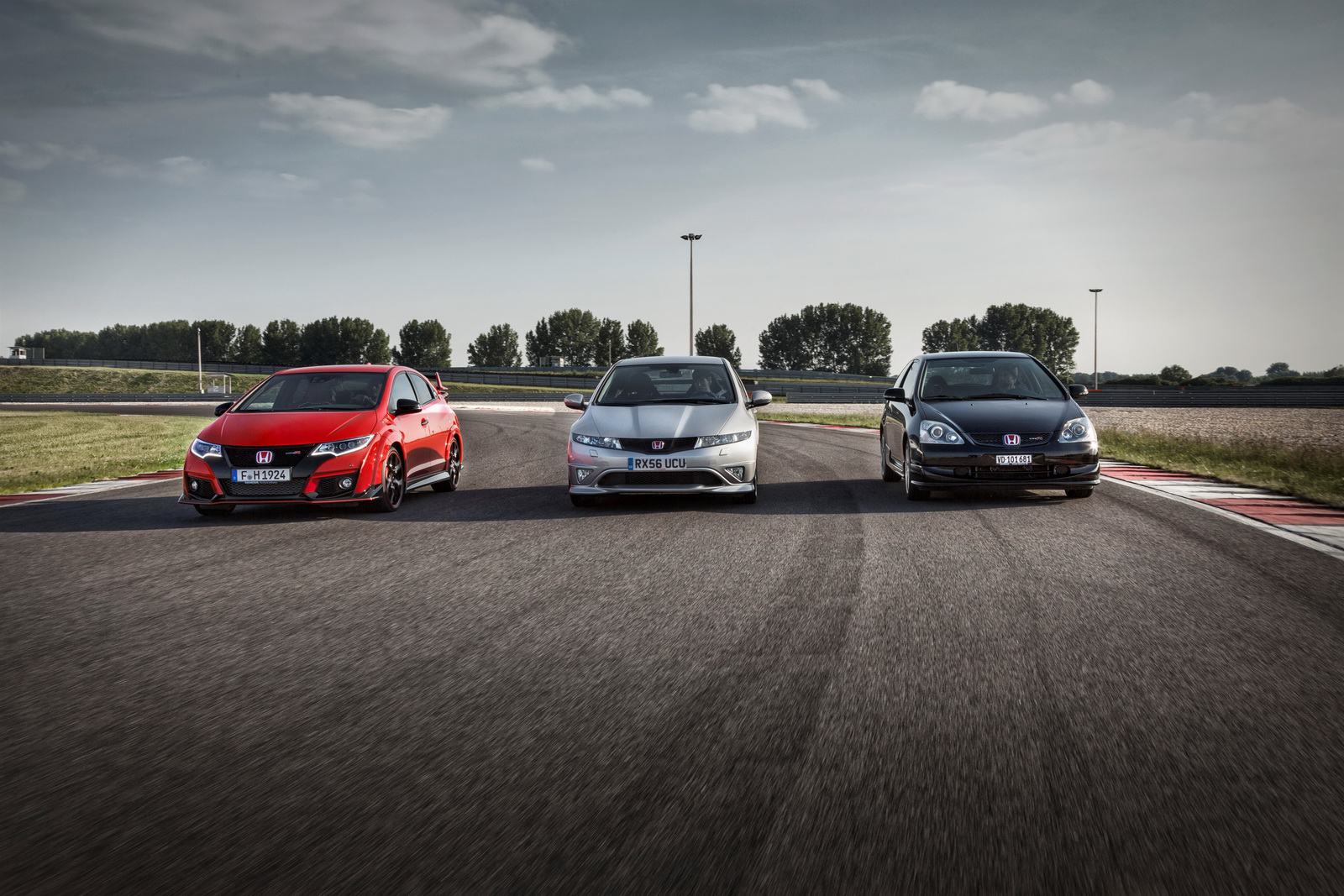 Más fotos y datos del nuevo Honda Civic Type R: El primer Type R turbo cada vez más cerca 1