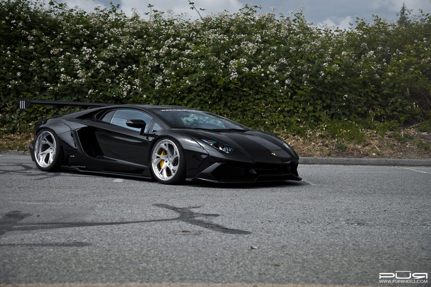 Lamborghini Aventador por SR Auto: Un ensanche de carrocería que quita el hipo 2