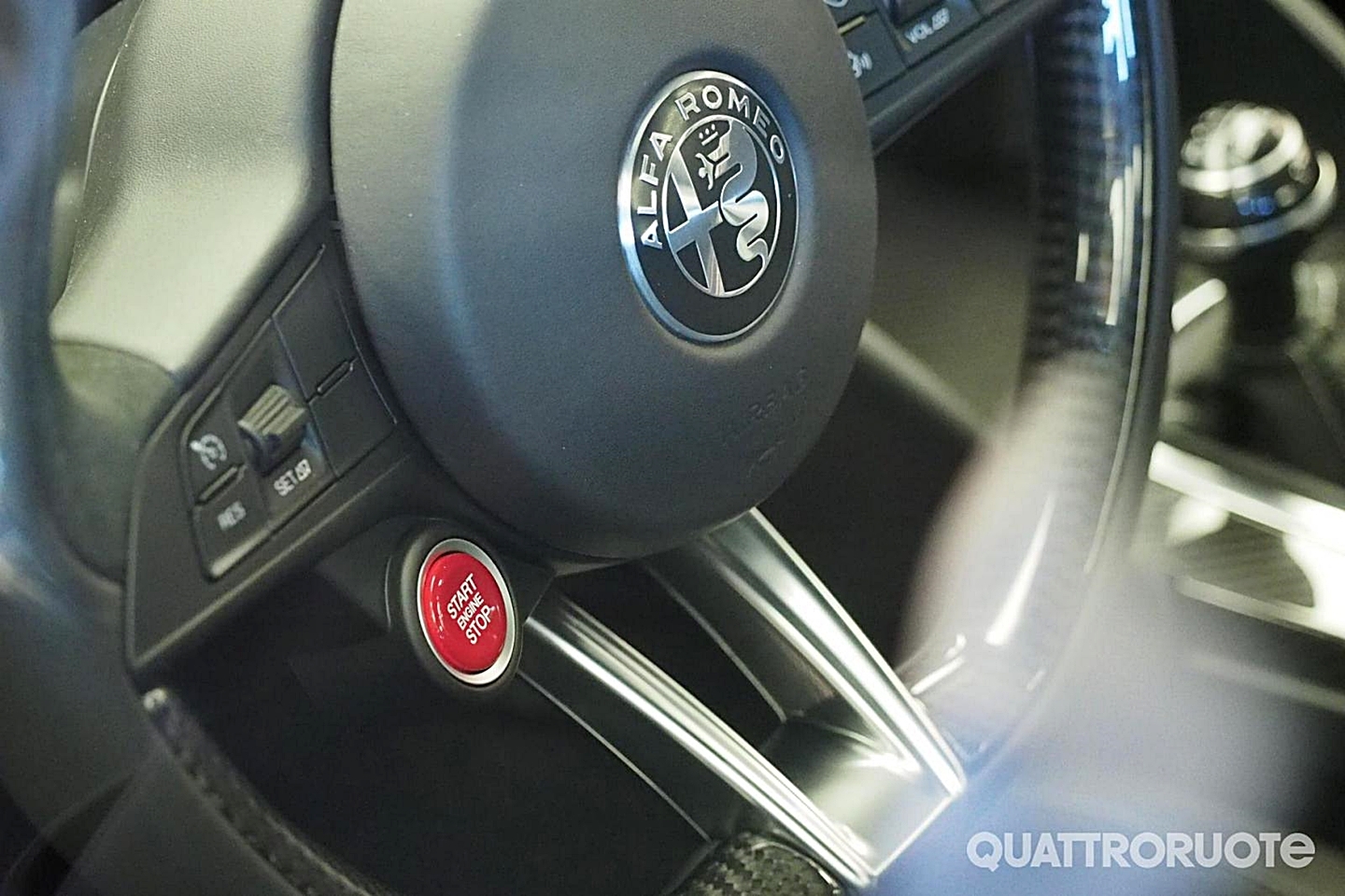 El interior del Alfa Giulia al descubierto: No son las fotos oficiales, pero tampoco un render 1