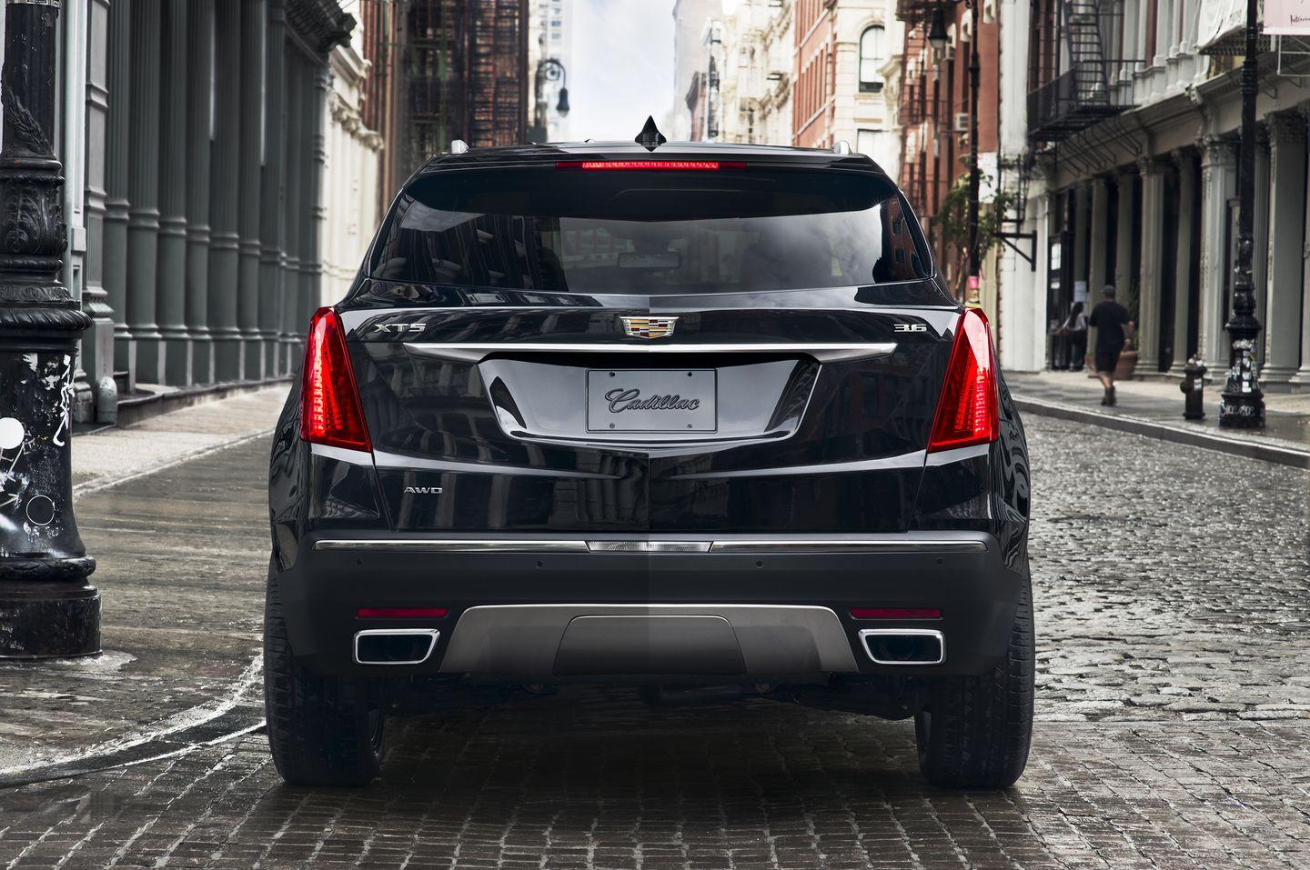 cadillac-xt5-2016-12