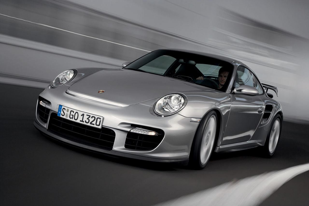 Porsche continúa probando el nuevo 911 GT2, superará la barrera de los 700 caballos 3