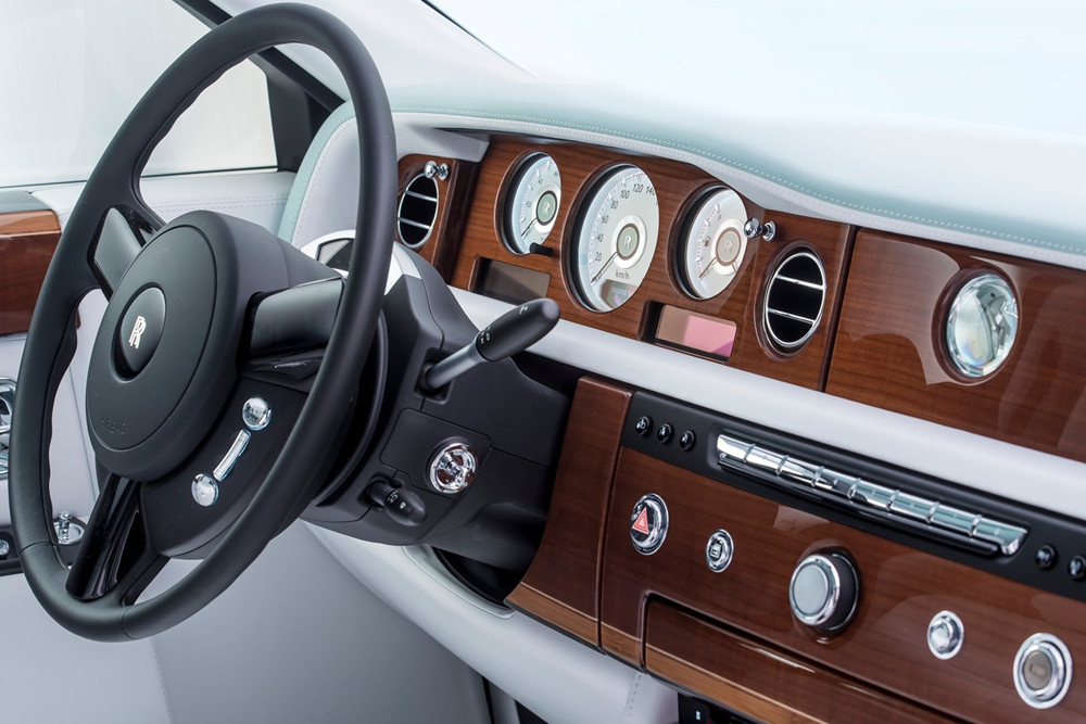 Rolls-Royce_Phantom_Serenity_3.jpg