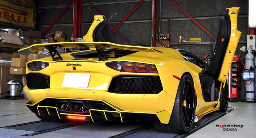 lamborghini-aventador-gets-tuned-by-bond-style-in-japan-photo-gallery_5-e1424249799301.jpg