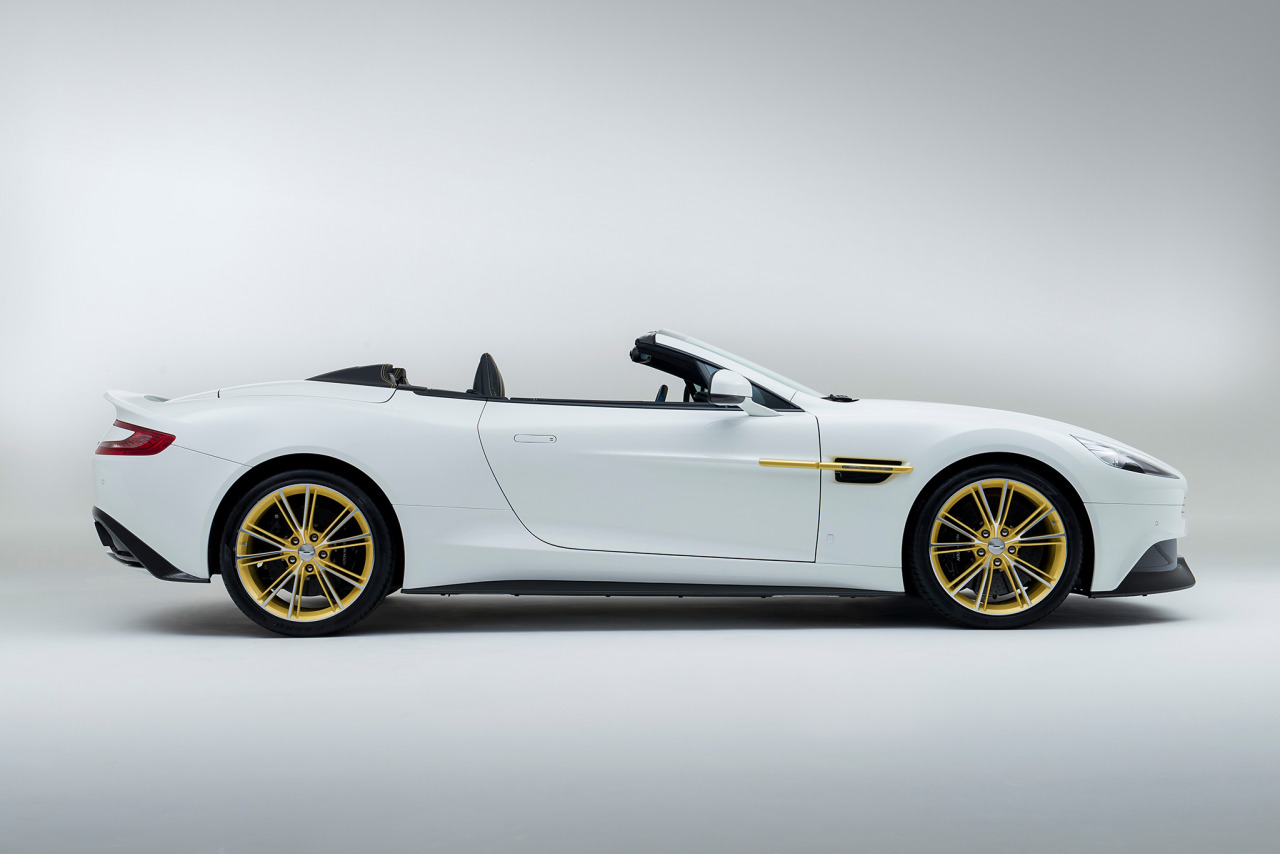 aston-martin-vanquish-works-60-aniversario-17