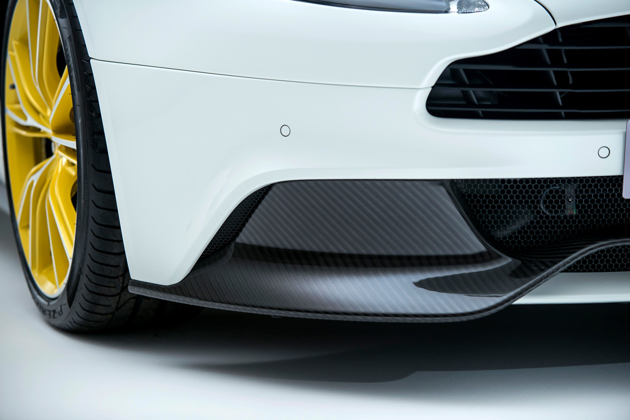 aston-martin-vanquish-works-60-aniversario-19