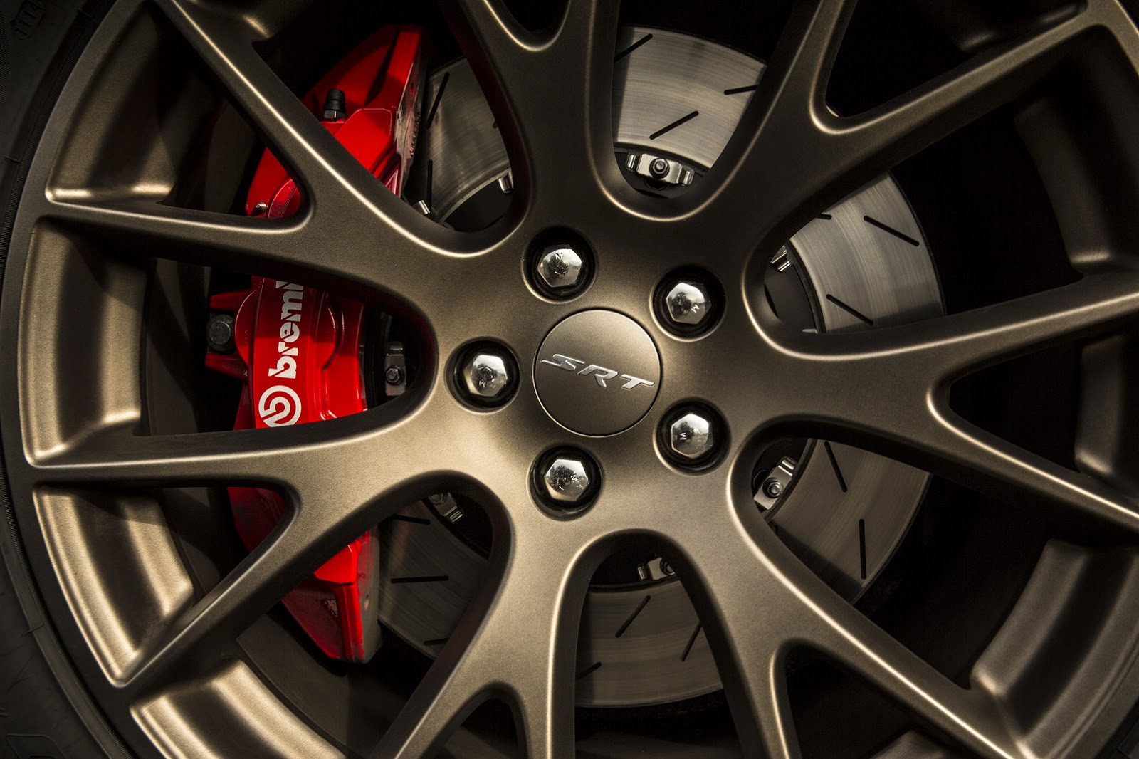 2015-Dodge-Challenger-11
