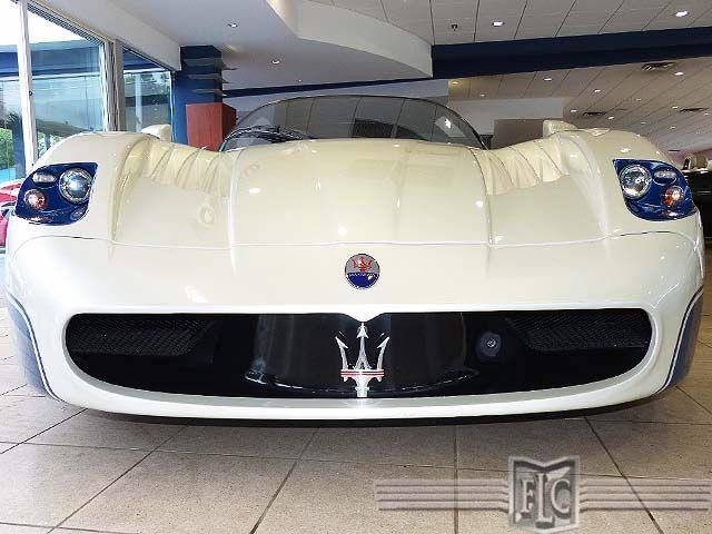 maserati-mc12-for-sale-dealer-wants-a-hefty-185-million-for-it-photo-gallery_11