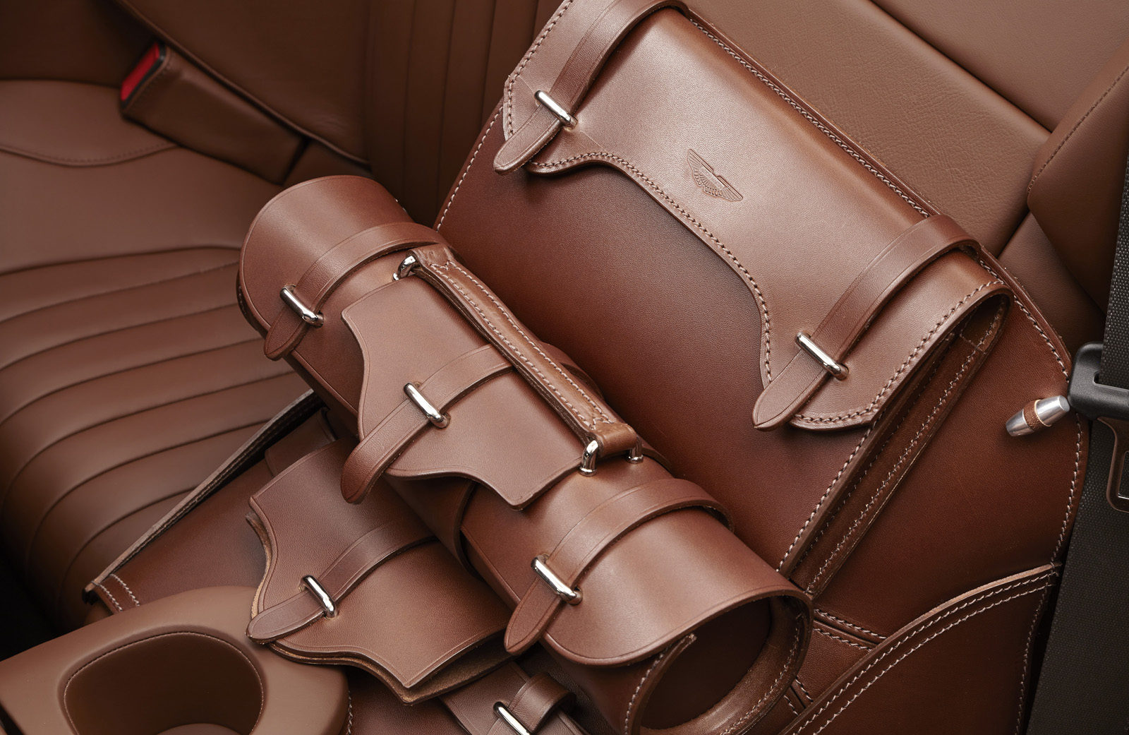 Q-by-Aston-Martin-Vanquish-Volante-8