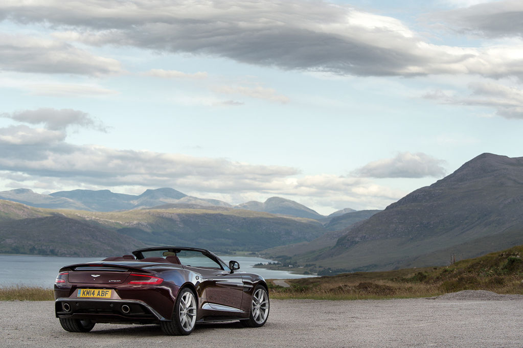 Vanquish-Volante-in-Divine-Red_6-1024x681