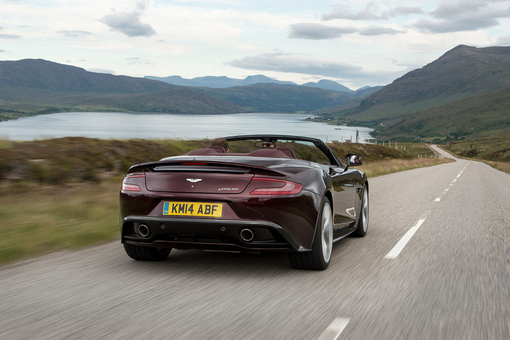 Vanquish-Volante-in-Divine-Red_12-1024x683