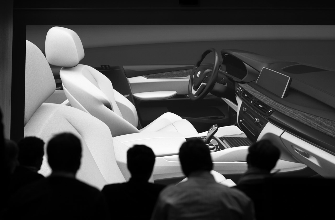 071-2015-bmw-x6-1-1