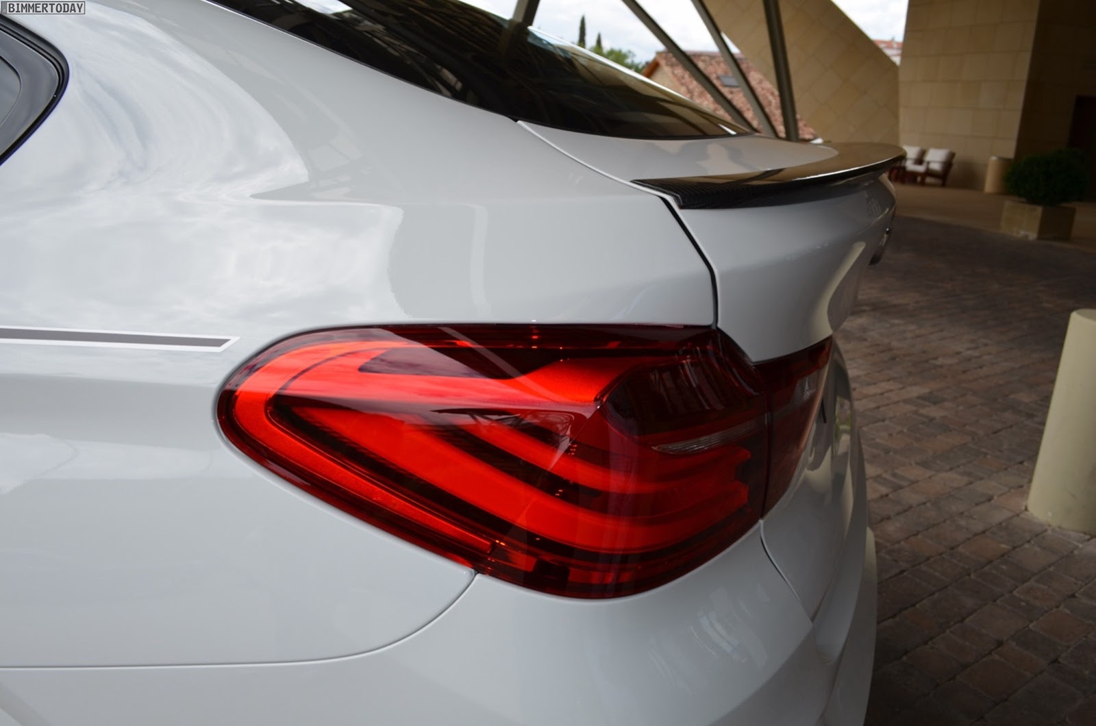 BMW-X4-M-Performance-Parts-6[2]