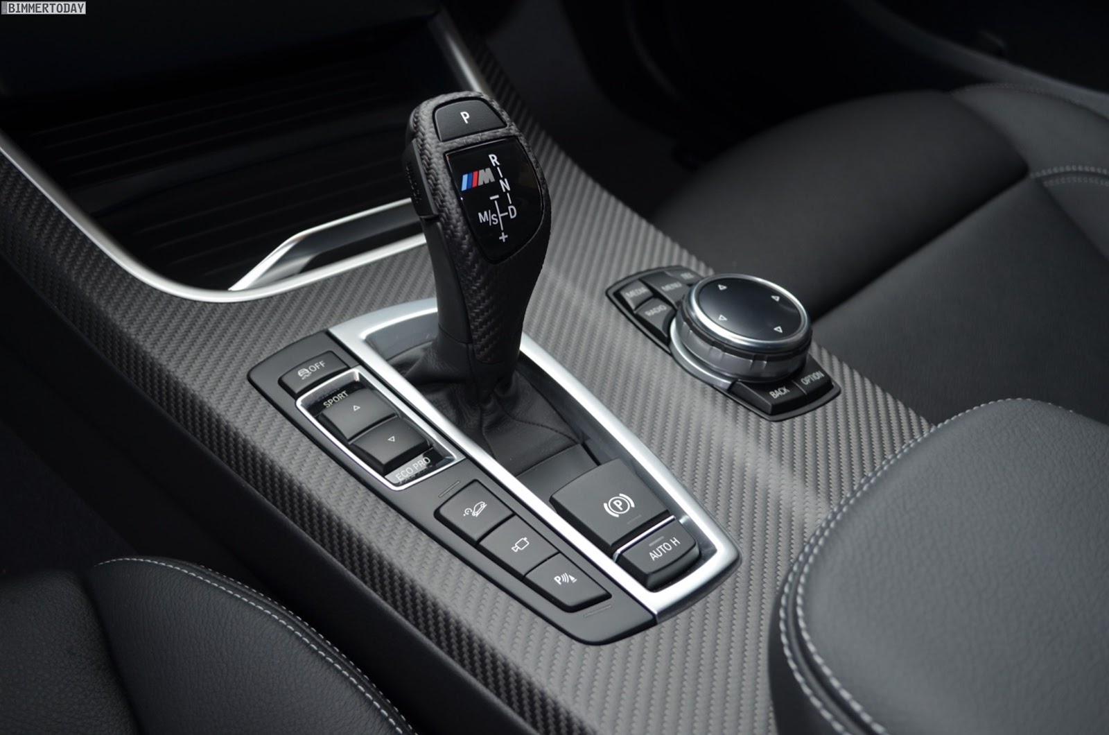 BMW-X4-M-Performance-Parts-13[2]