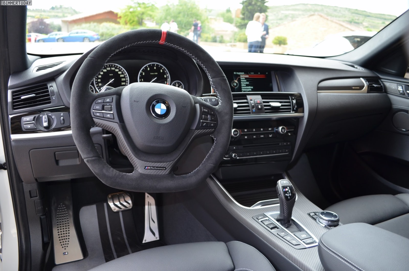 BMW-X4-M-Performance-Parts-14[2]