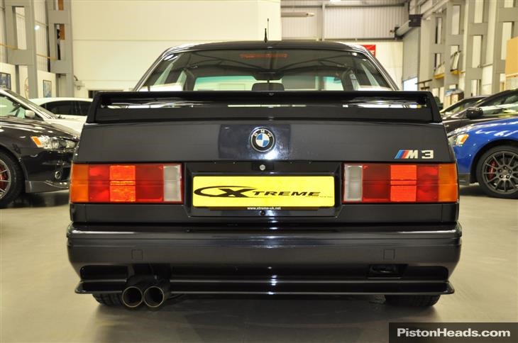 BMW-M3-E30-EVO-II-5[2]
