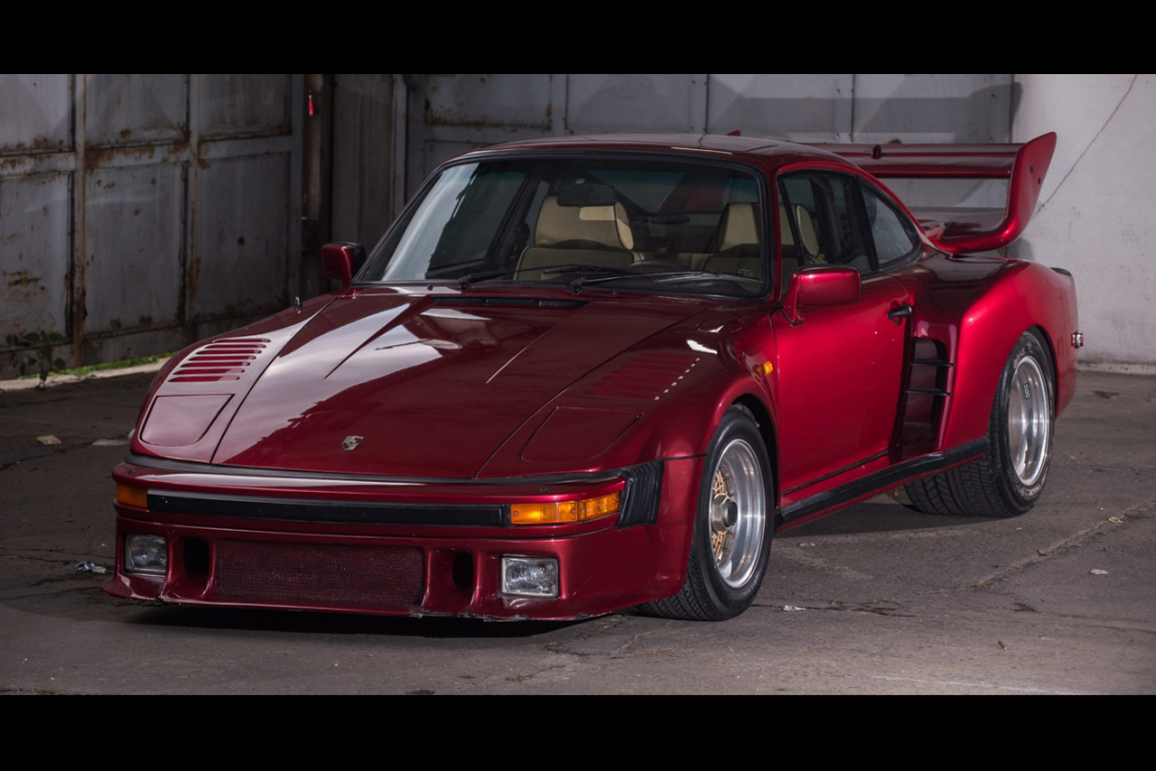 Porsche-935-Street-3