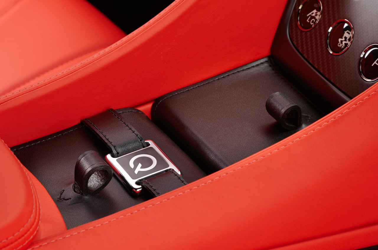 Aston_martin_q_neijing_2014_DM_6