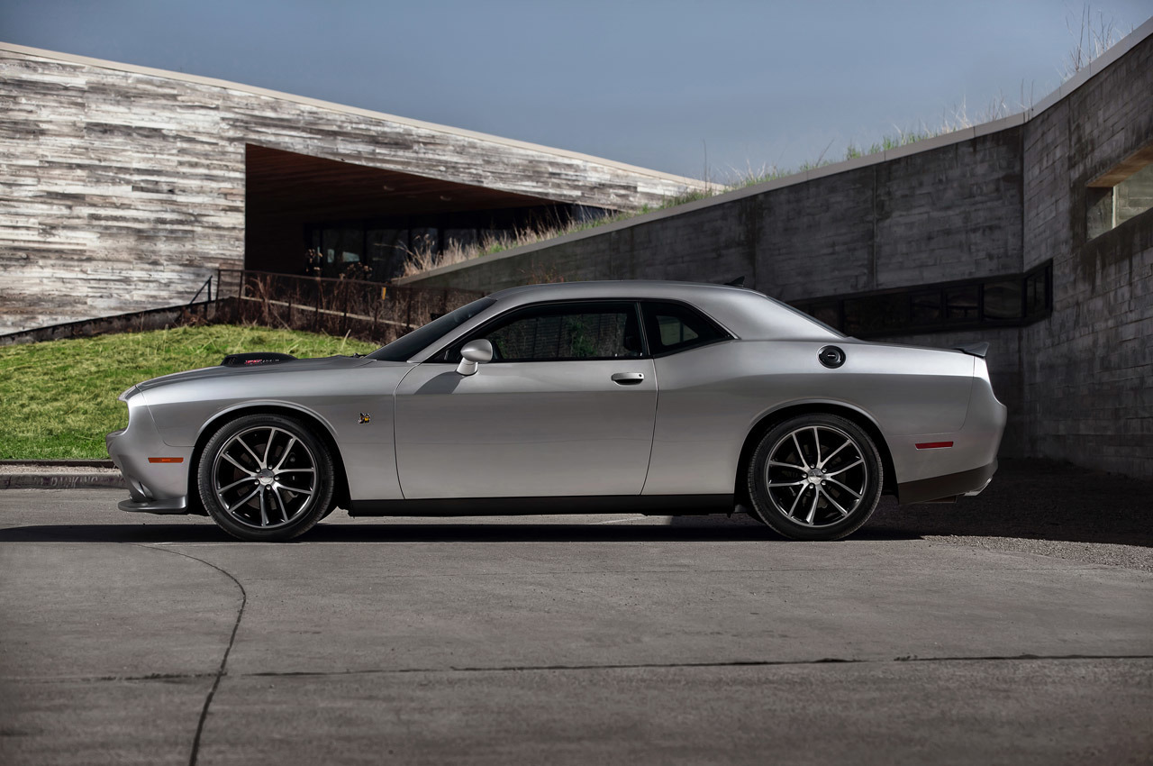 2015 Dodge Challenger 392 HEMI® Scat Pack Shaker
