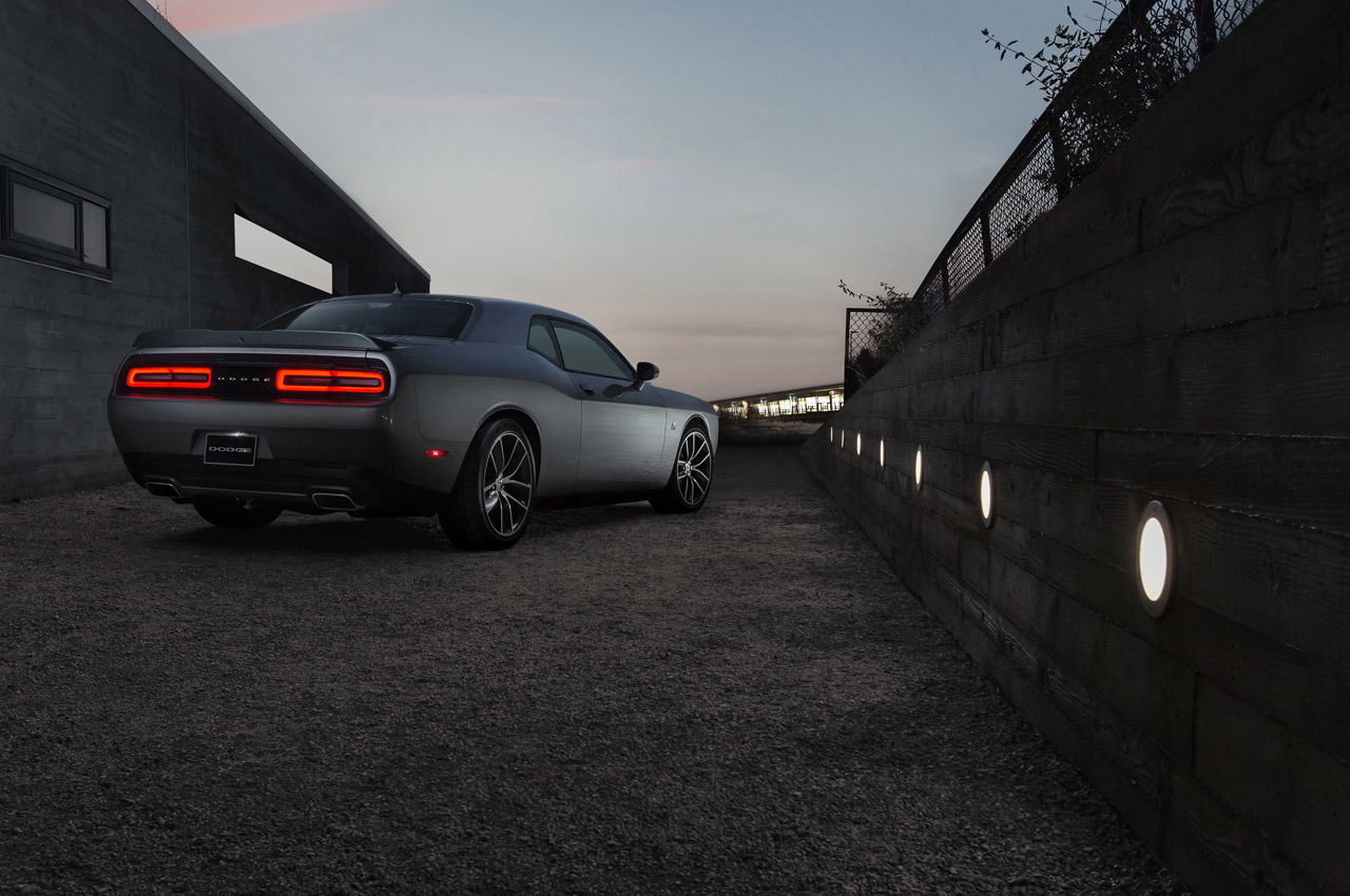 2015 Dodge Challenger 392 HEMI® Scat Pack Shaker