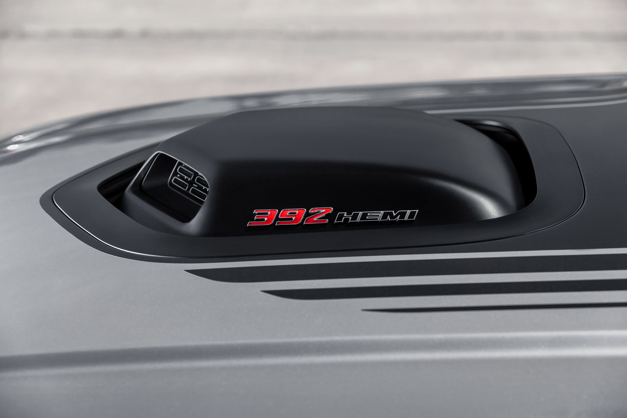 2015 Dodge Challenger 392 HEMI® Scat Pack Shaker