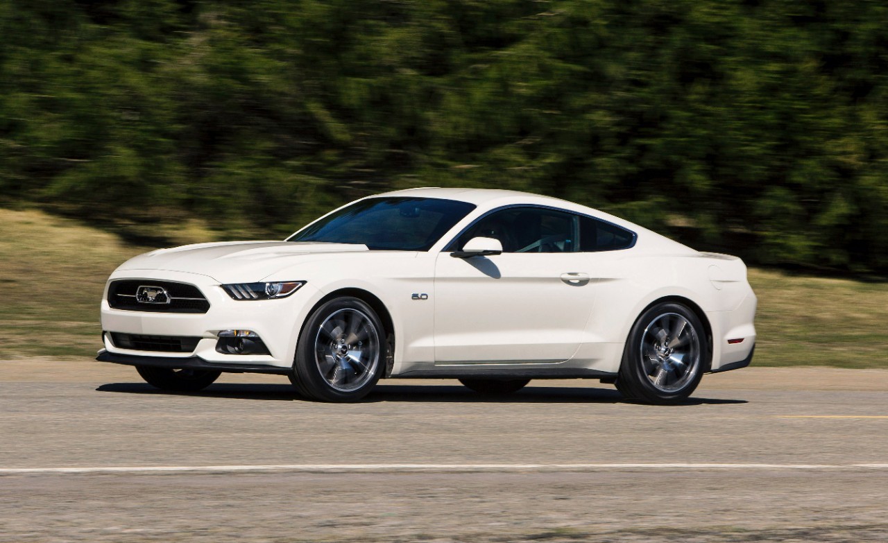 2015-mustang-50th-01