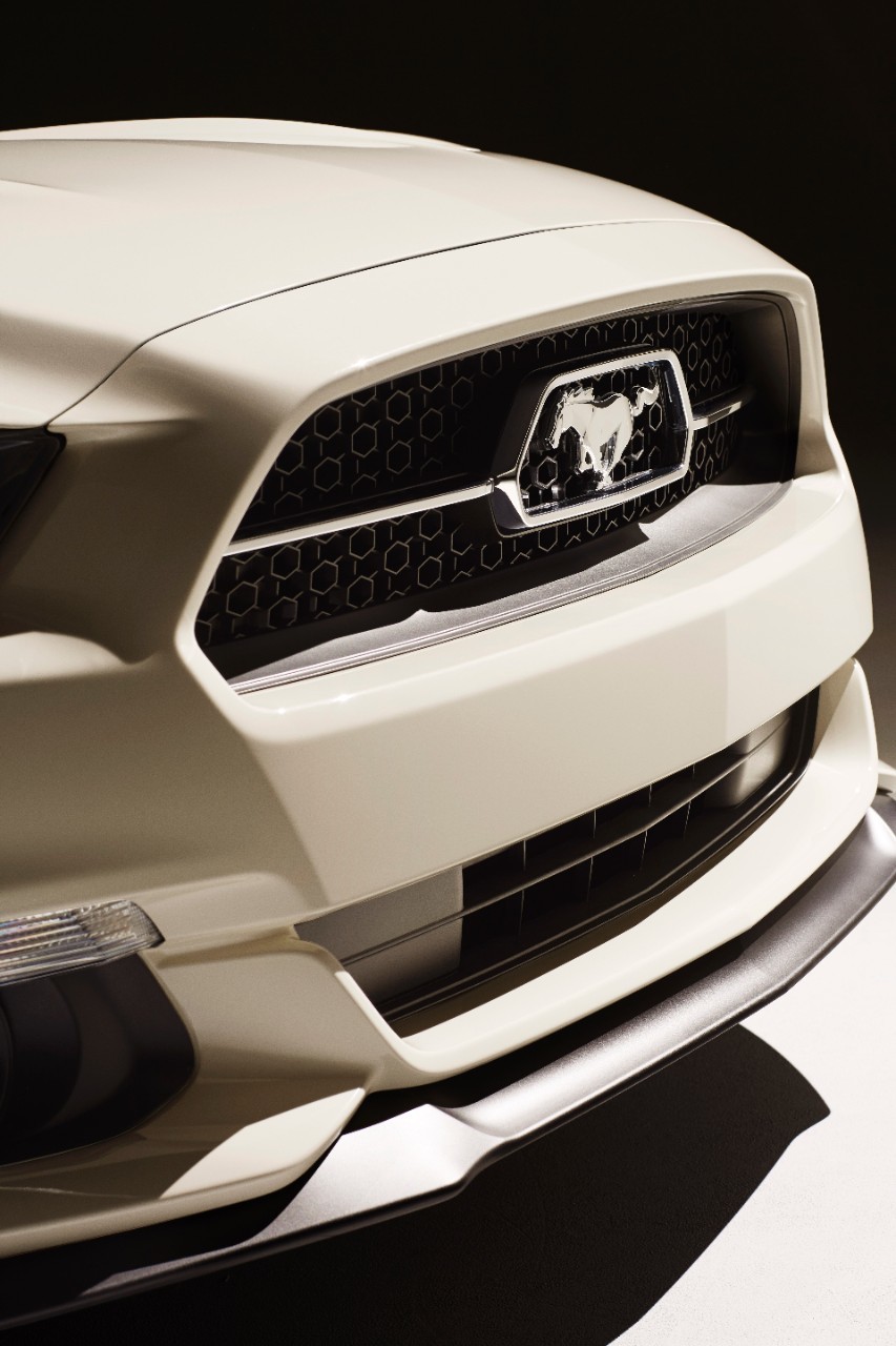 2015-mustang-50th-09