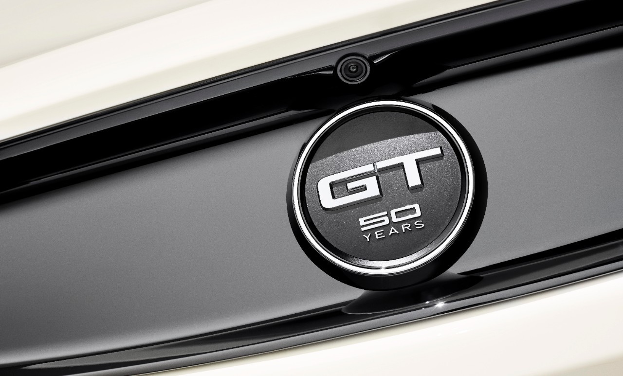 2015-mustang-50th-15