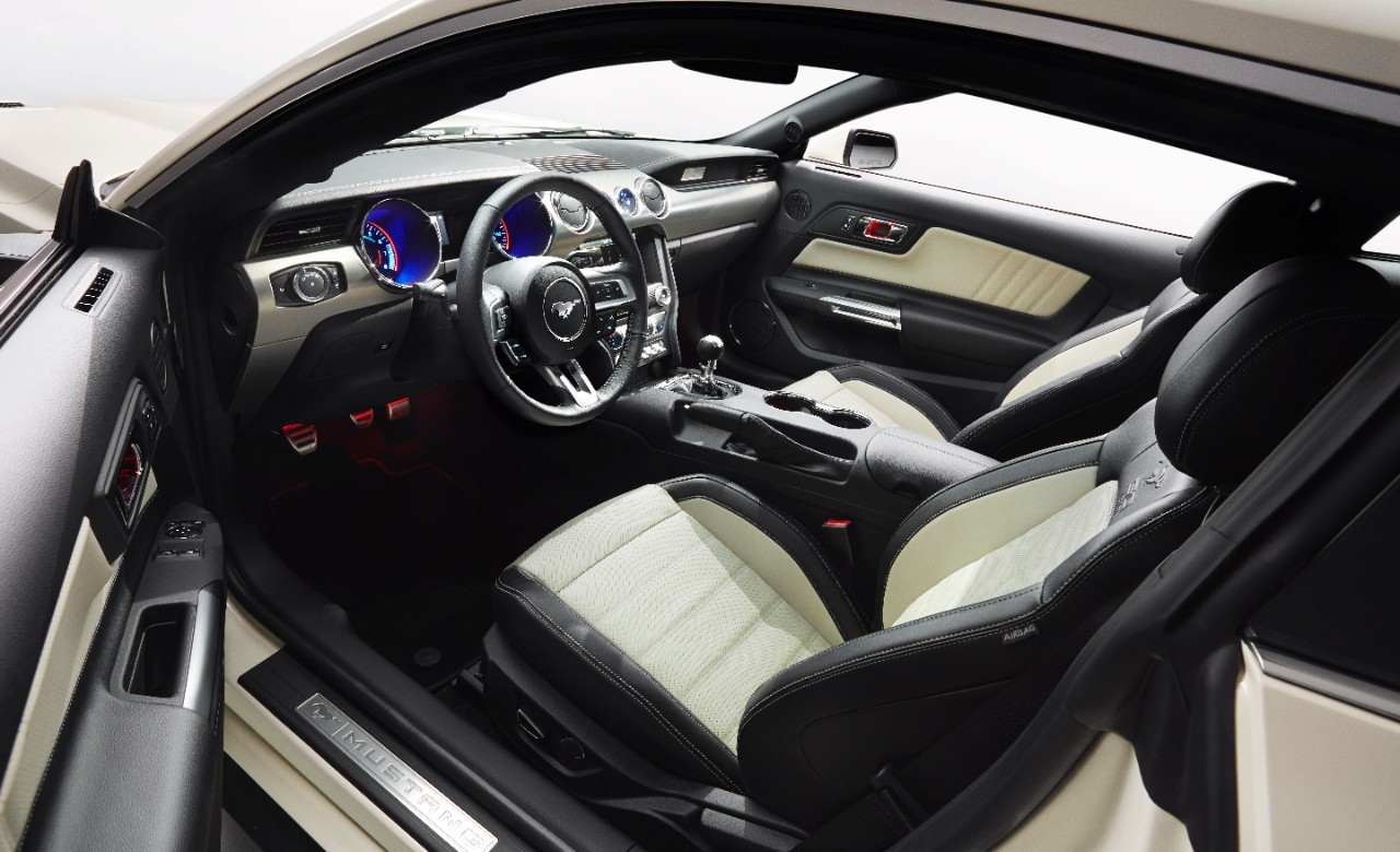 2015-mustang-50th-17