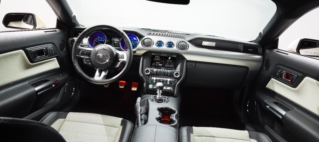 2015-mustang-50th-18