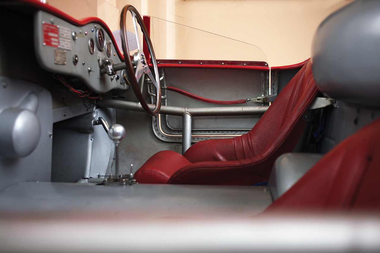 1956-maserati-450s-prototype-009-1