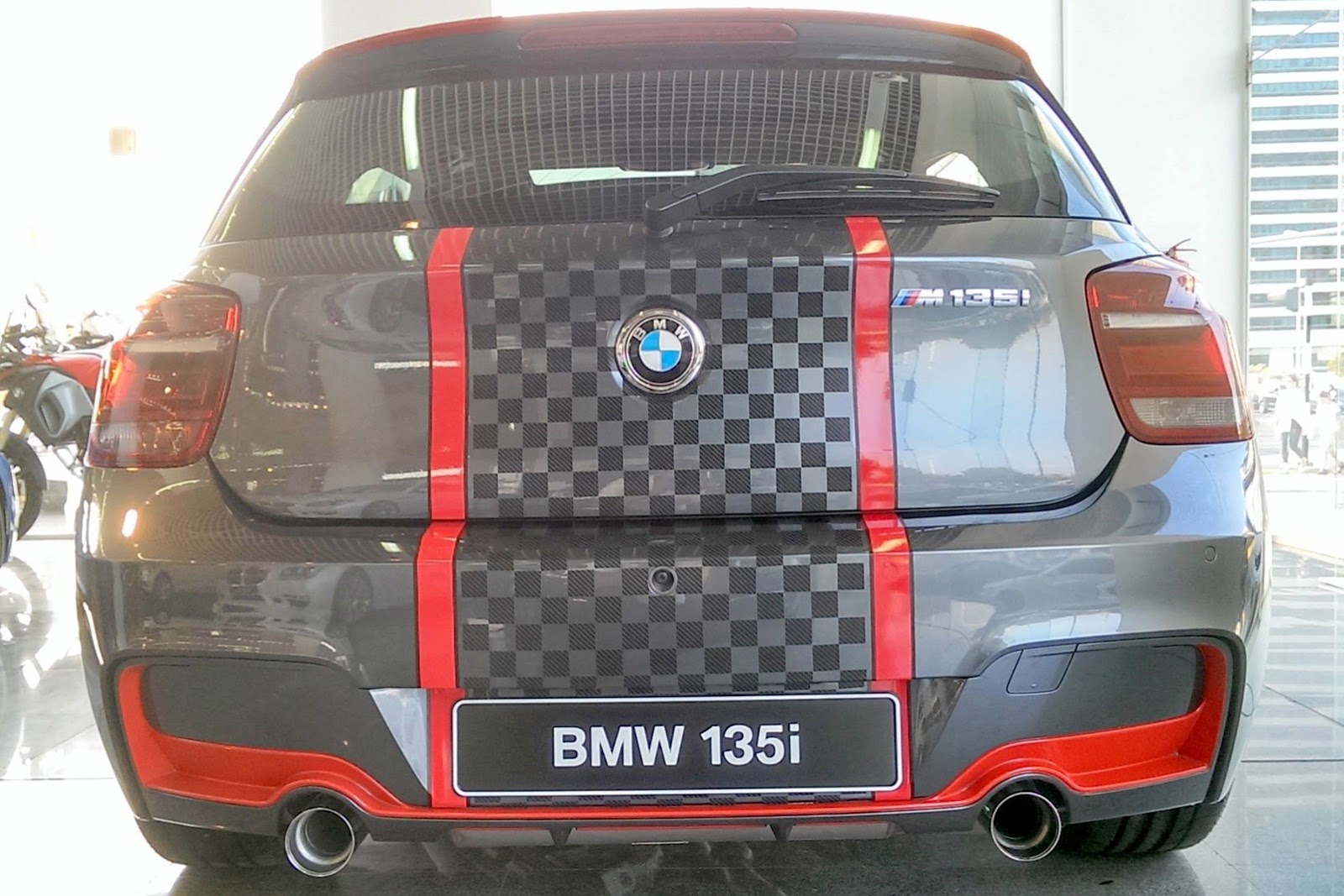 BMW-M135i-6M[3]