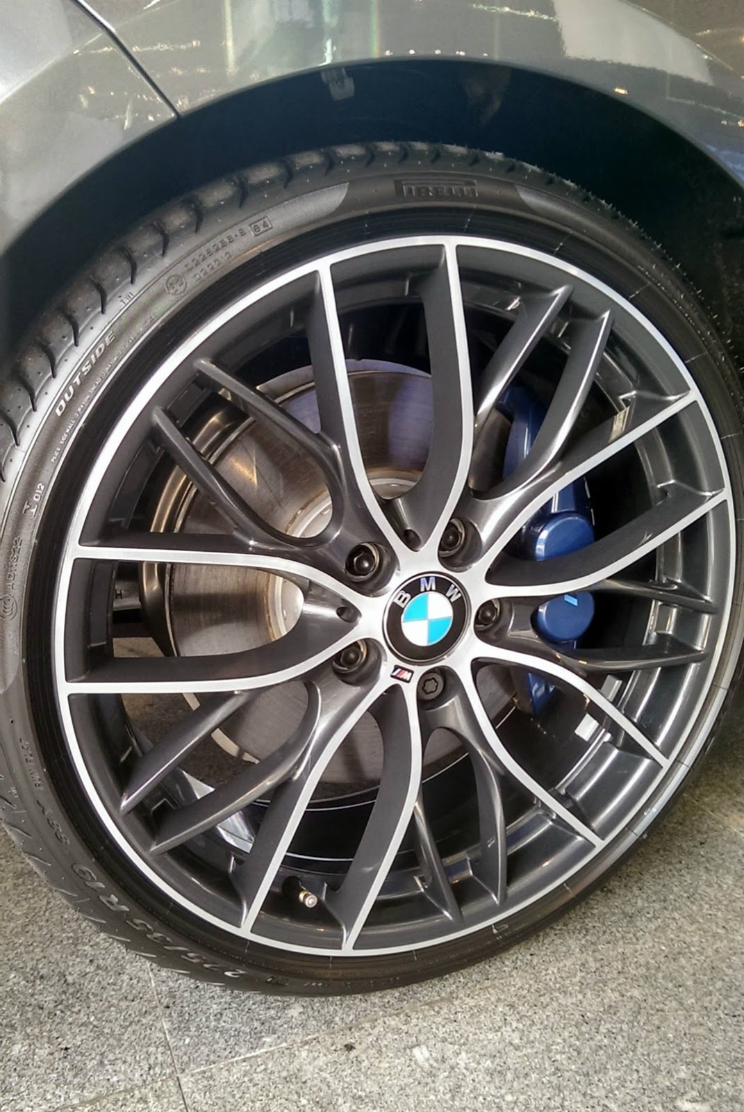BMW-M135i-16M[3]