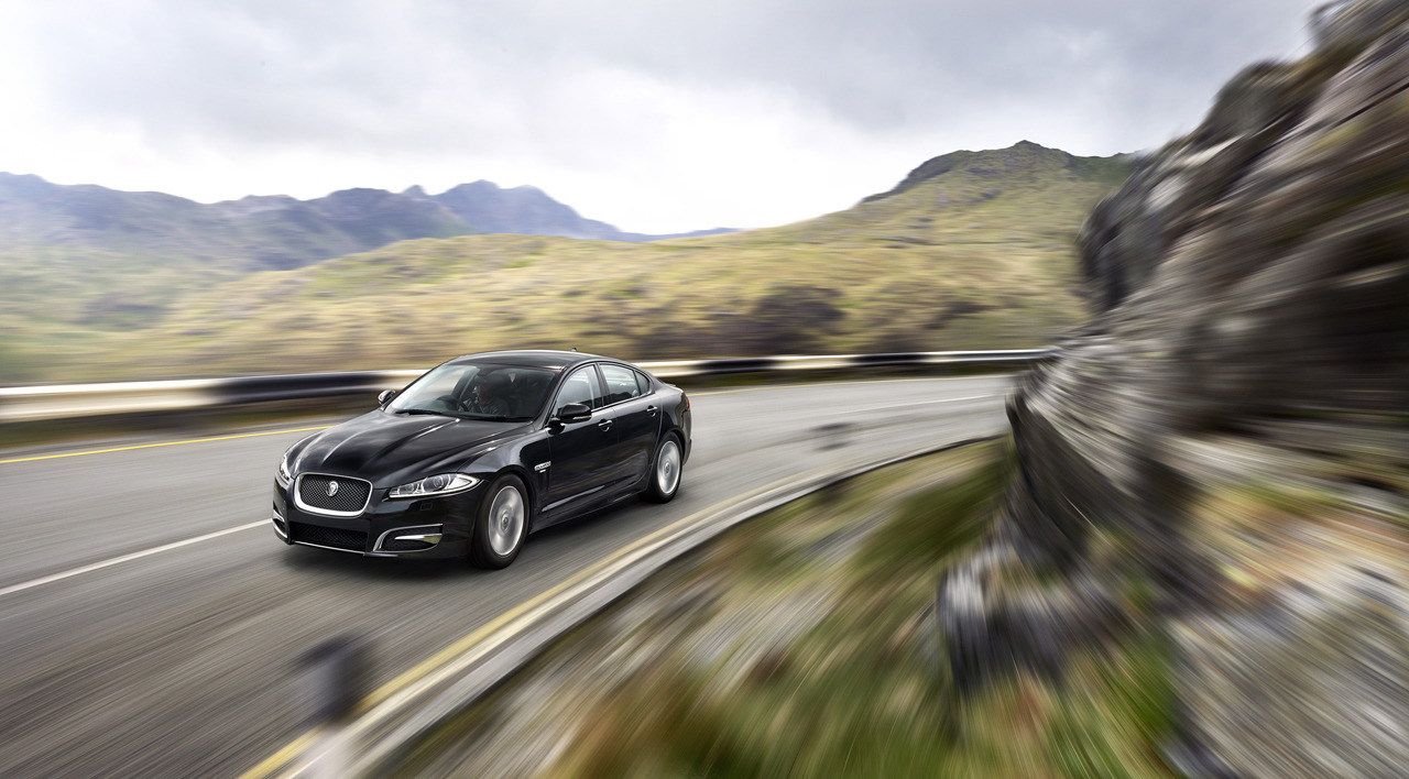 jag-15my-xfr-sport-image-250214-27-1