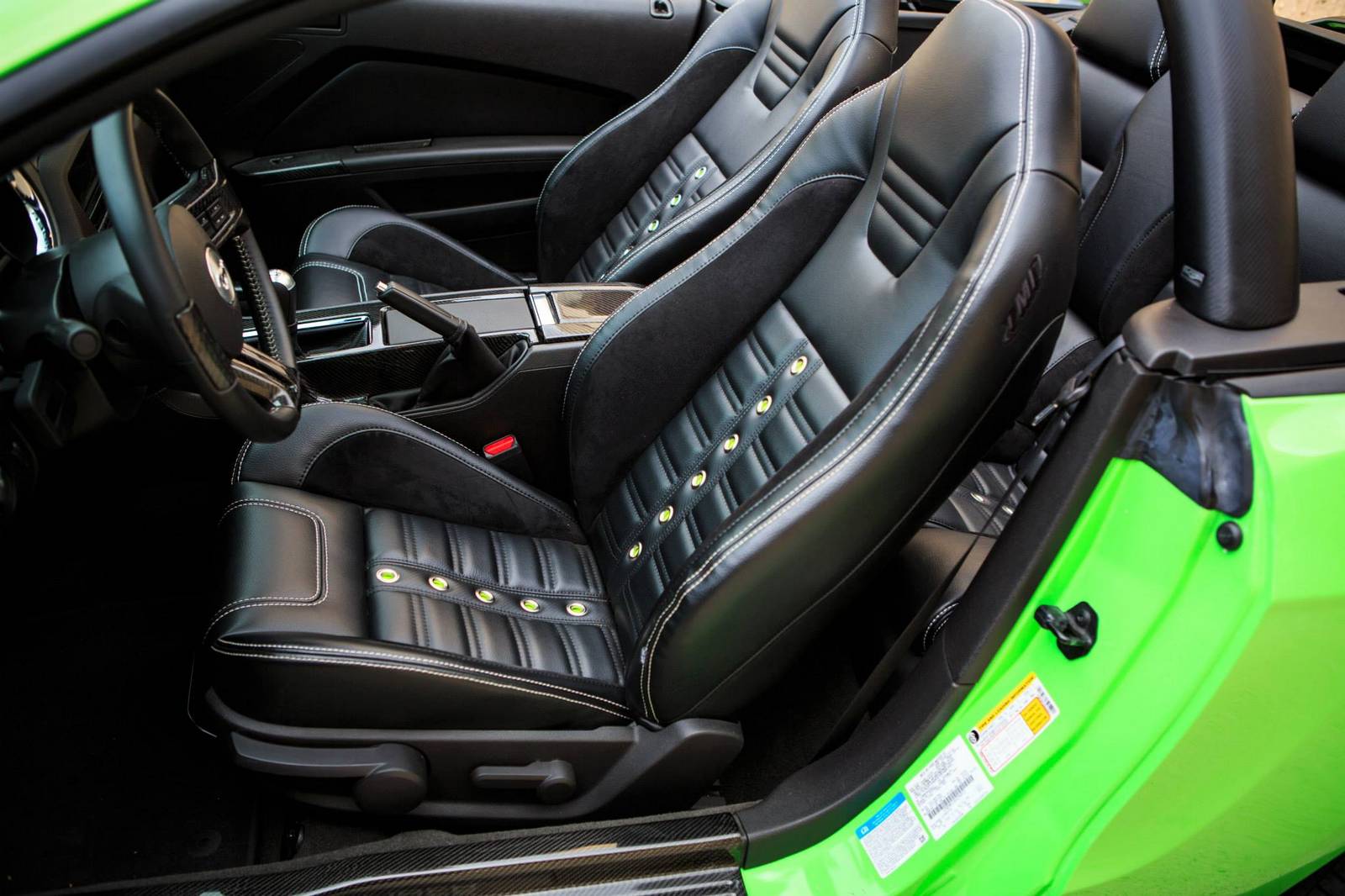 ford-mustang-convertible-5
