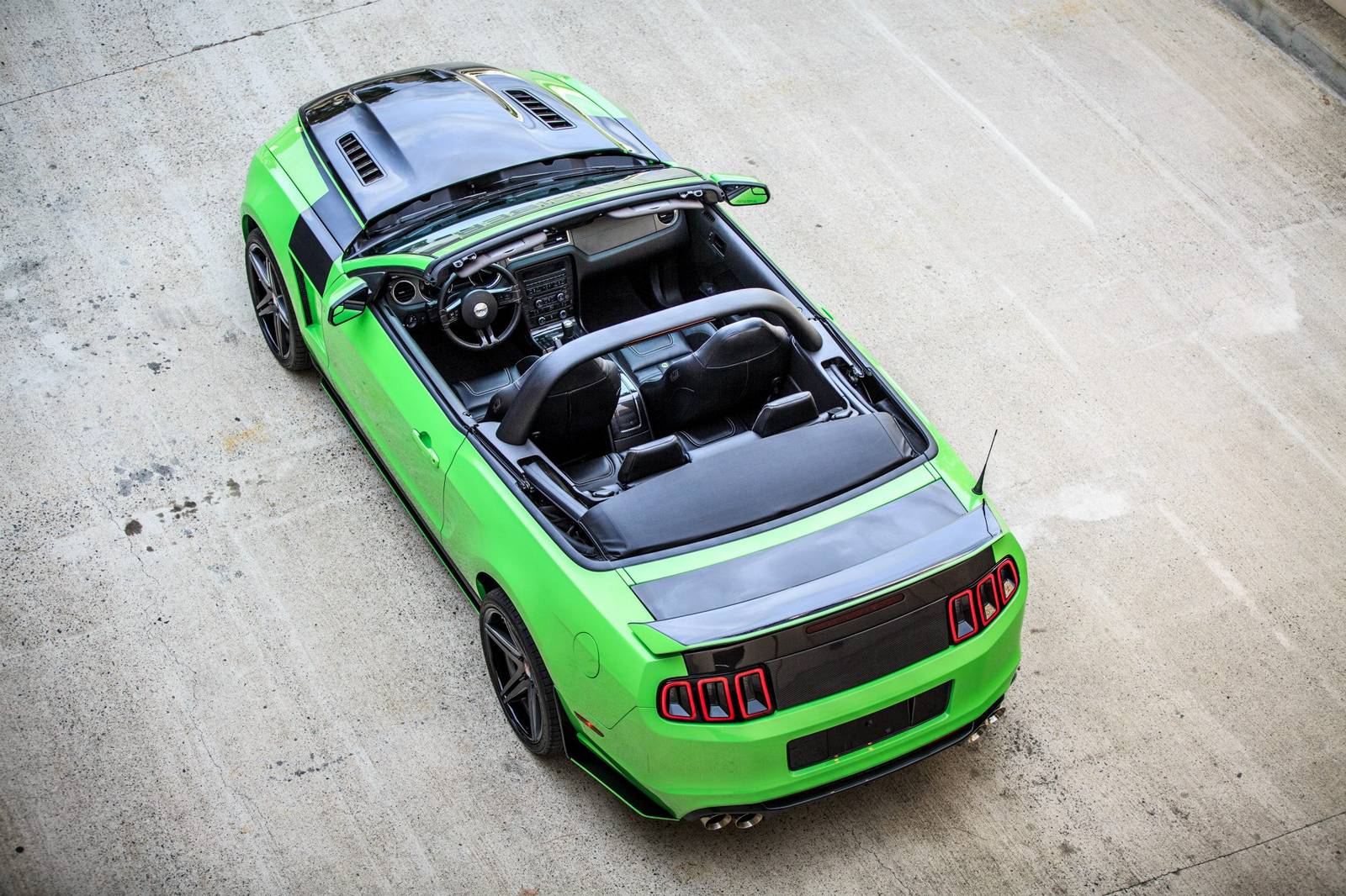 ford-mustang-convertible-11