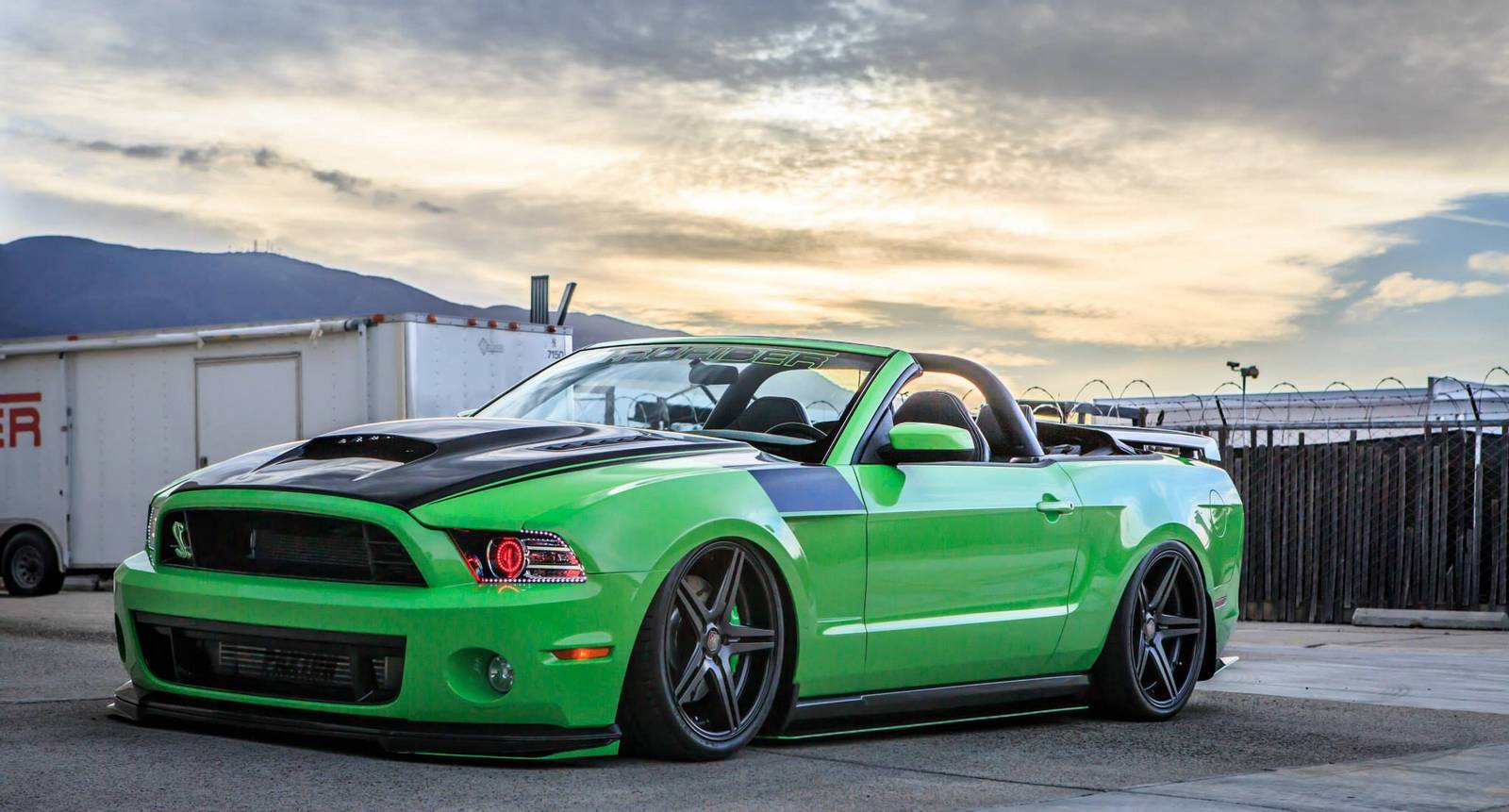 ford-mustang-convertible-12