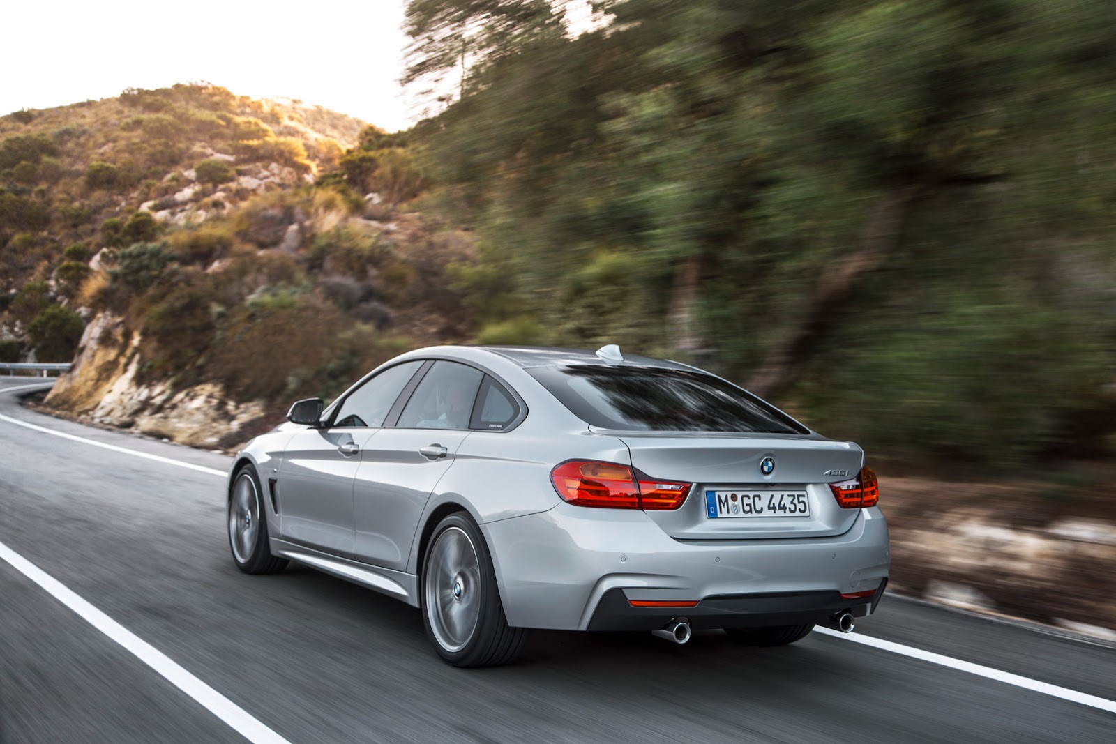 2015-bmw-4-series-gran-coupe-24