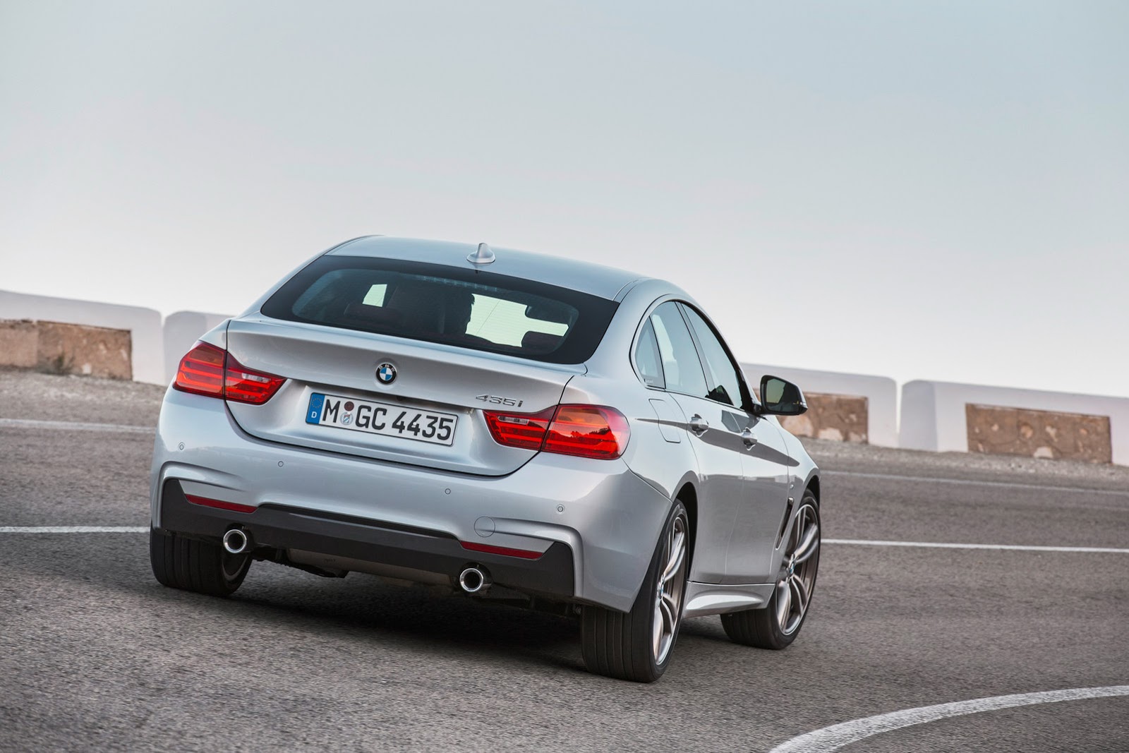 2015-bmw-4-series-gran-coupe-26