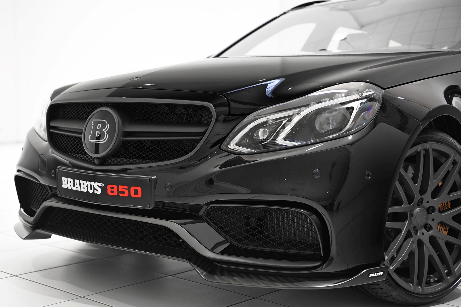 brabus-850-60-biturbo-e-class-93