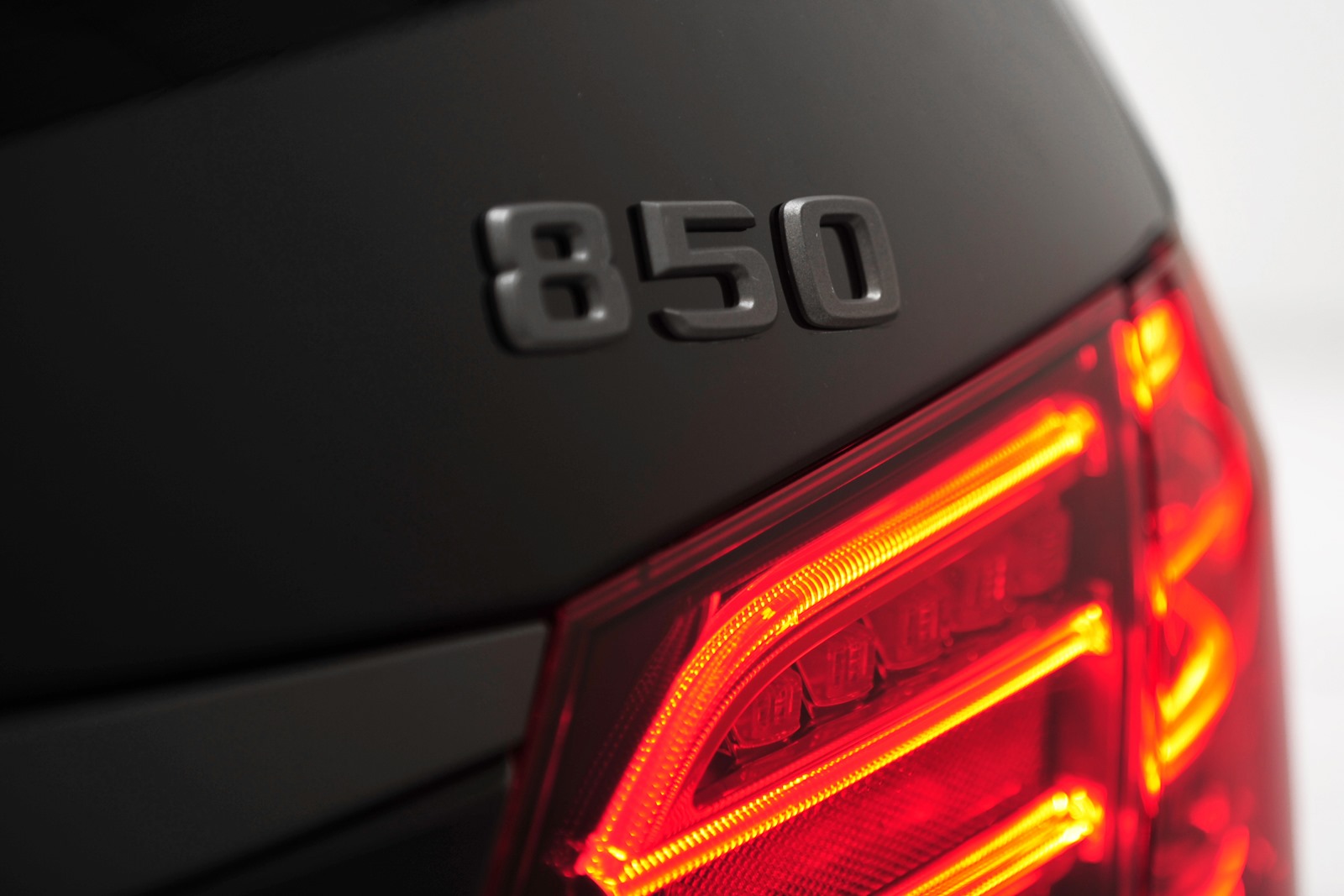 brabus-850-60-biturbo-e-class-123
