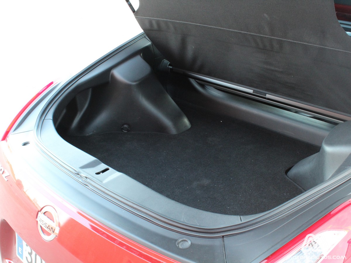 nissan-370z-ma-32