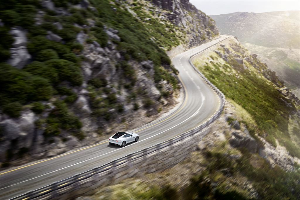 jaguar-ftype-coupe-6