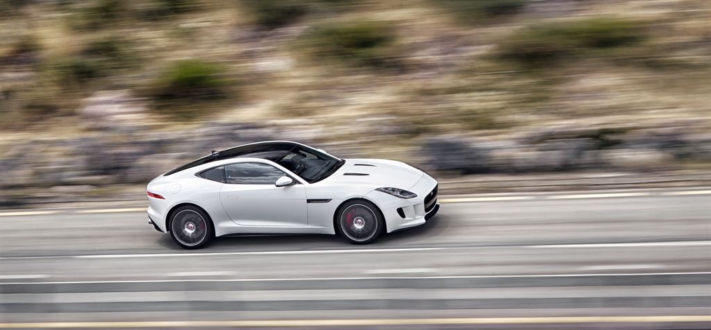 jaguar-ftype-coupe-8