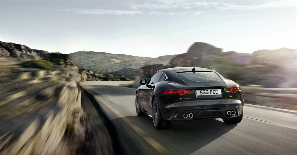 jaguar-ftype-coupe-17